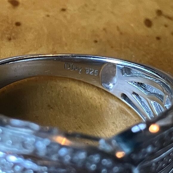 Natural White Diamond Sterling Silver Ring Size 7 - Picture 6 of 9